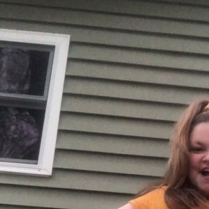 Meet your Posher, Janel